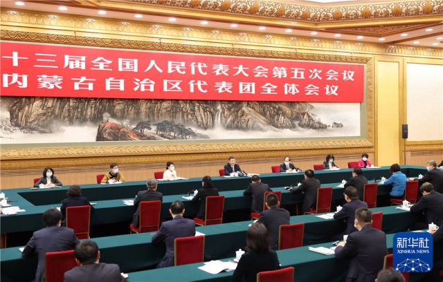 习近平：不断巩固中华民族共同体思想基础 共同建设伟大祖国 共同创造美好生活